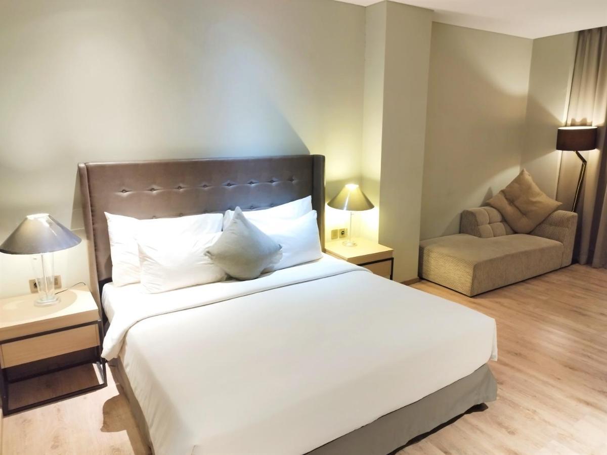 Aone Hotel Jakarta Exterior photo