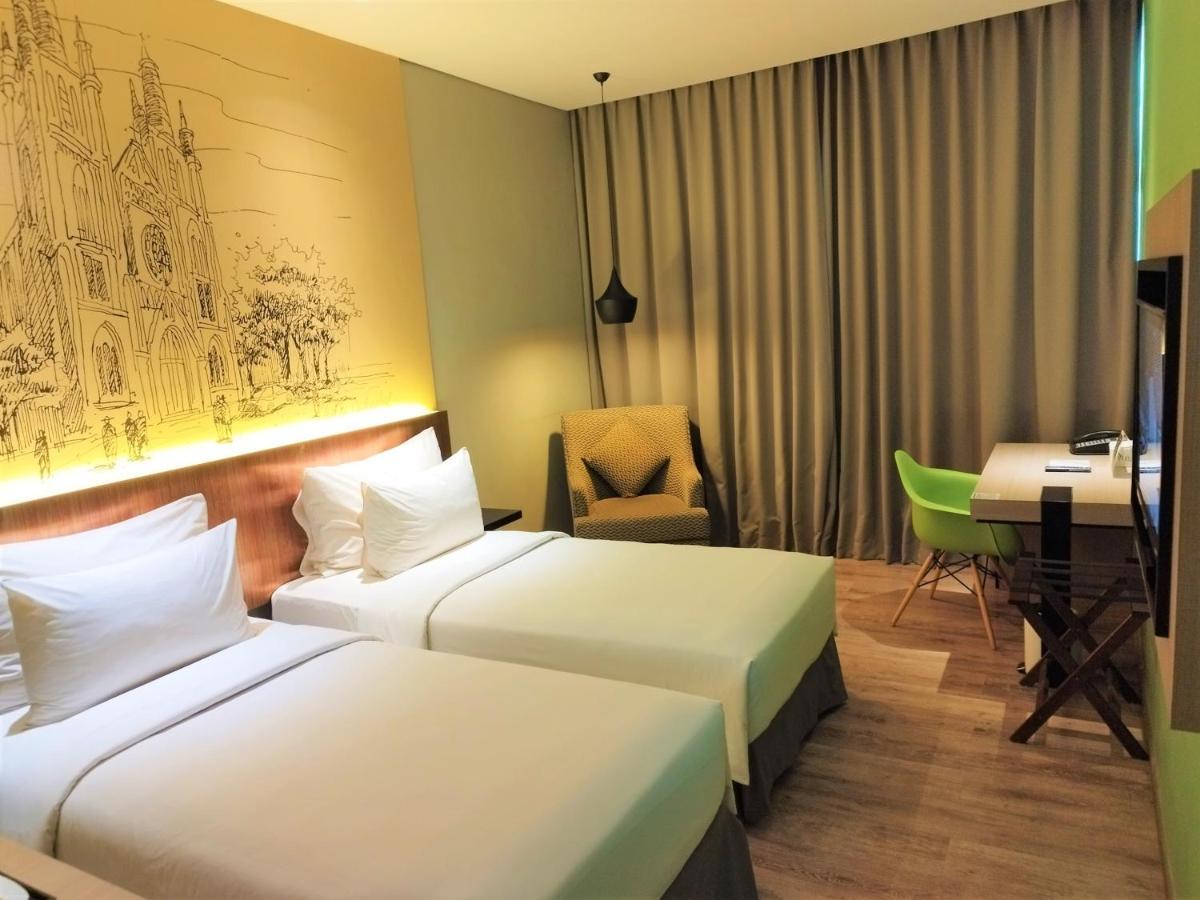 Aone Hotel Jakarta Exterior photo